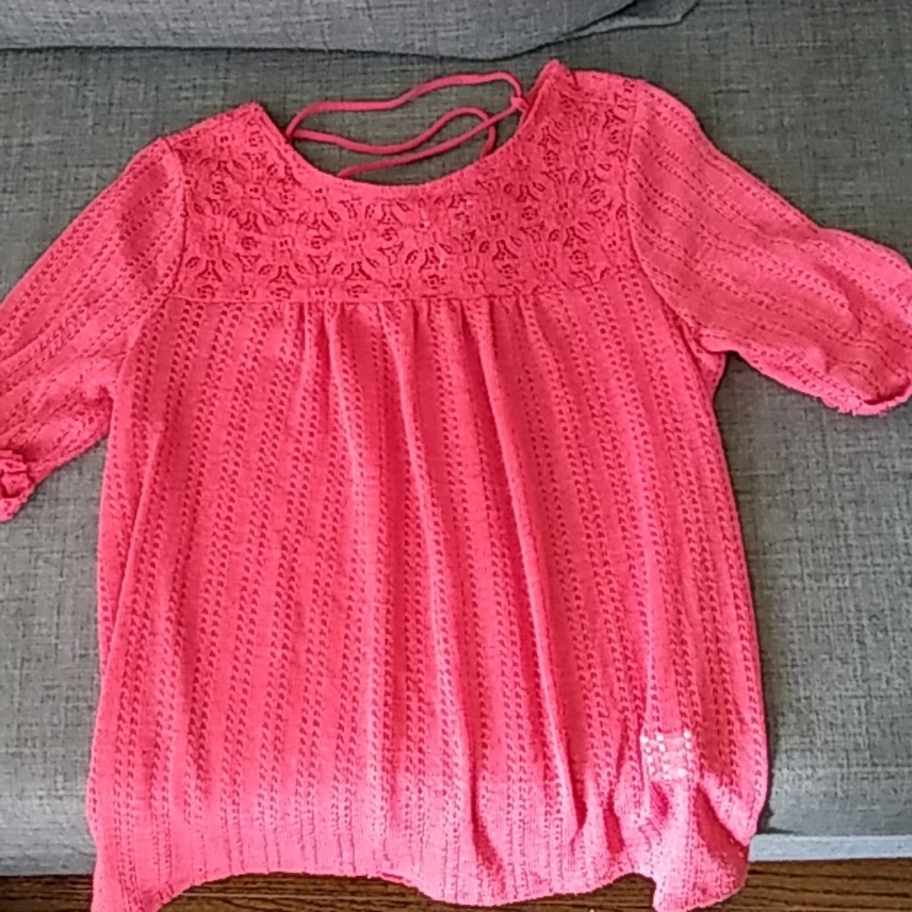 Dark pink, crochet details lace up back LC shirt